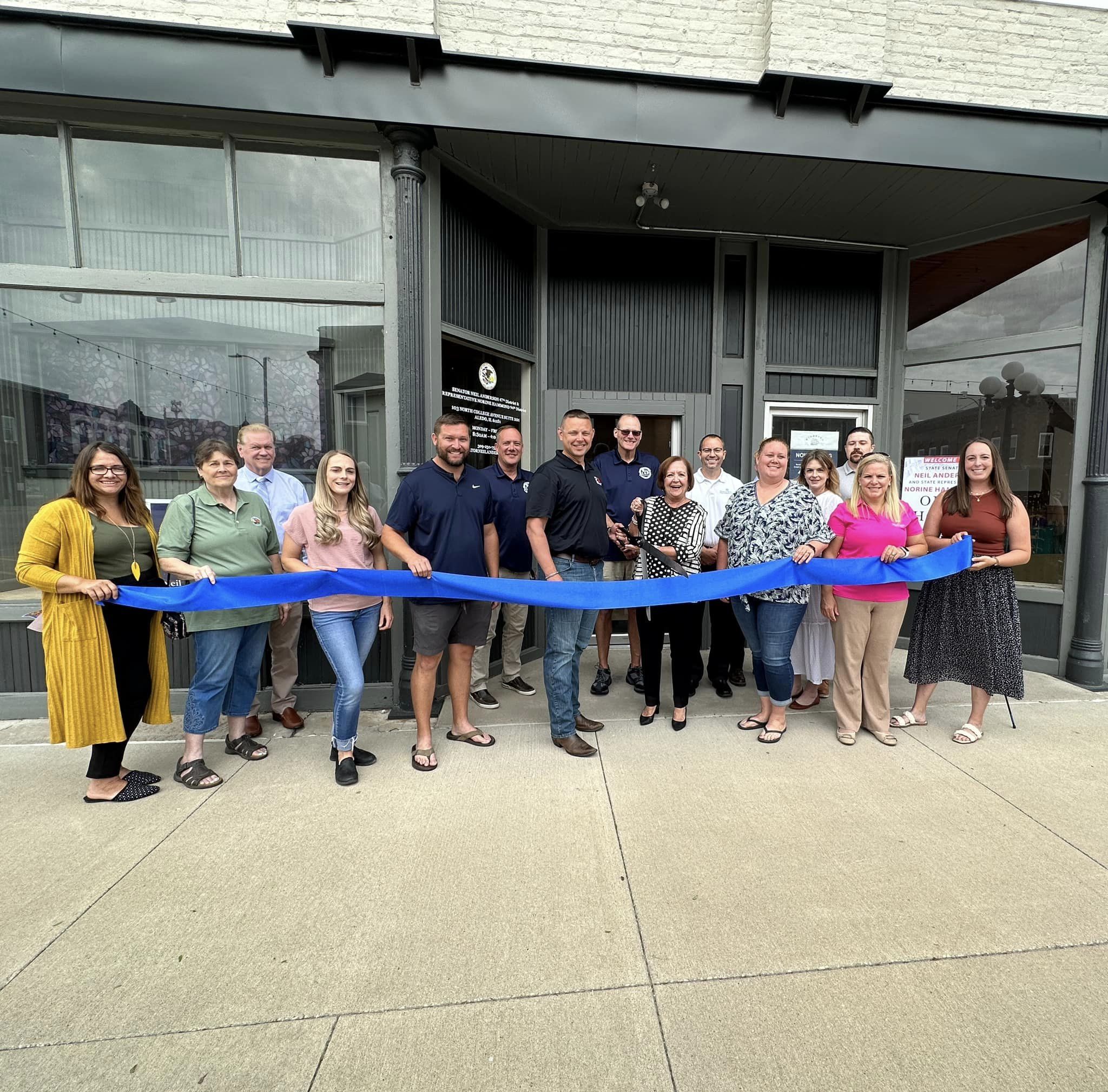 Sen. Anderson, Rep. Hammond celebrate new Aledo District Office Neil